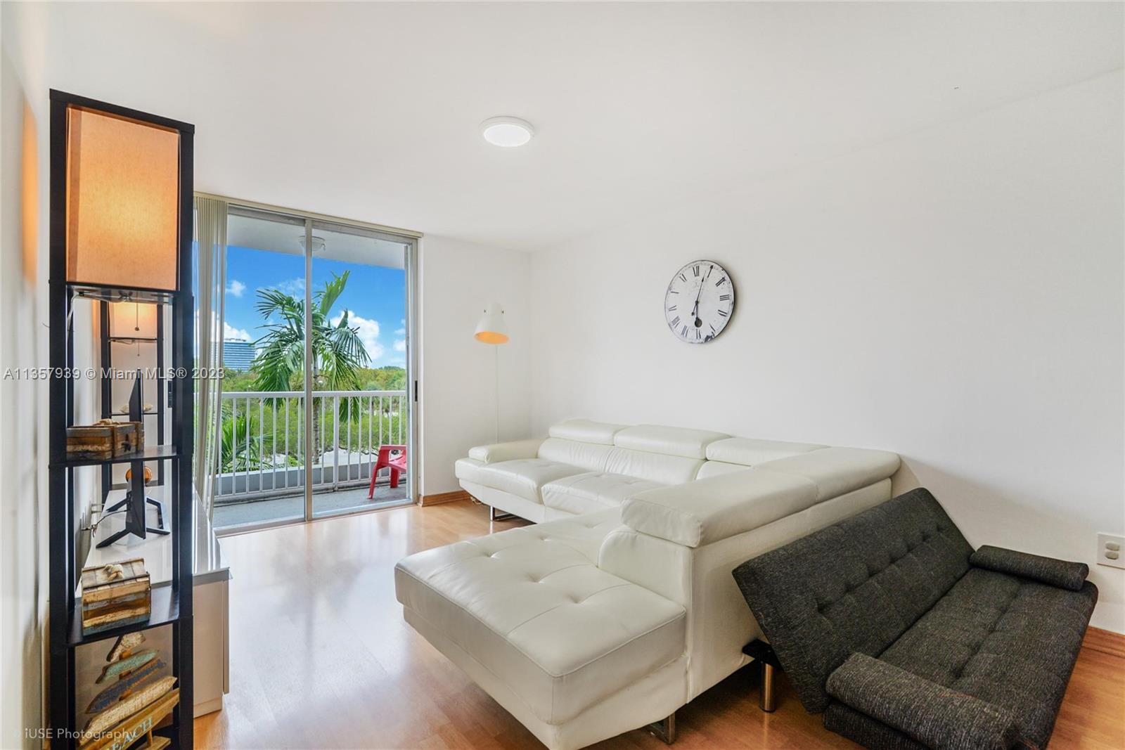 Photo 3 of 13 of 7832 Collins Ave 402 condo
