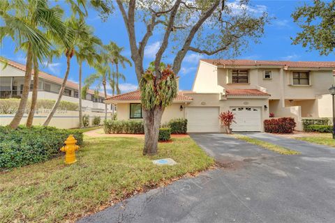 A home in Aventura