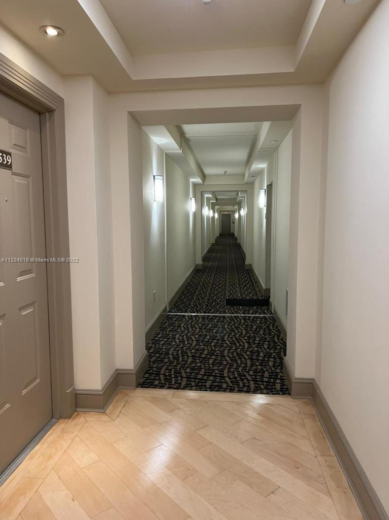 VERANDA CONDO - Residential Lease