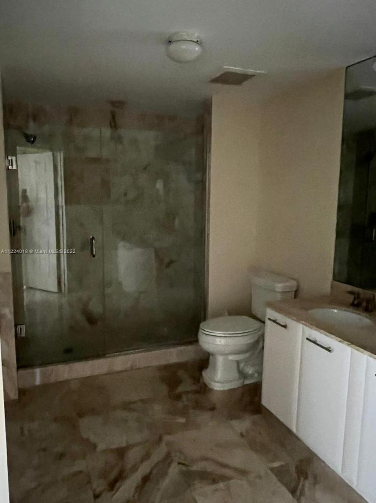 VERANDA CONDO - Residential Lease