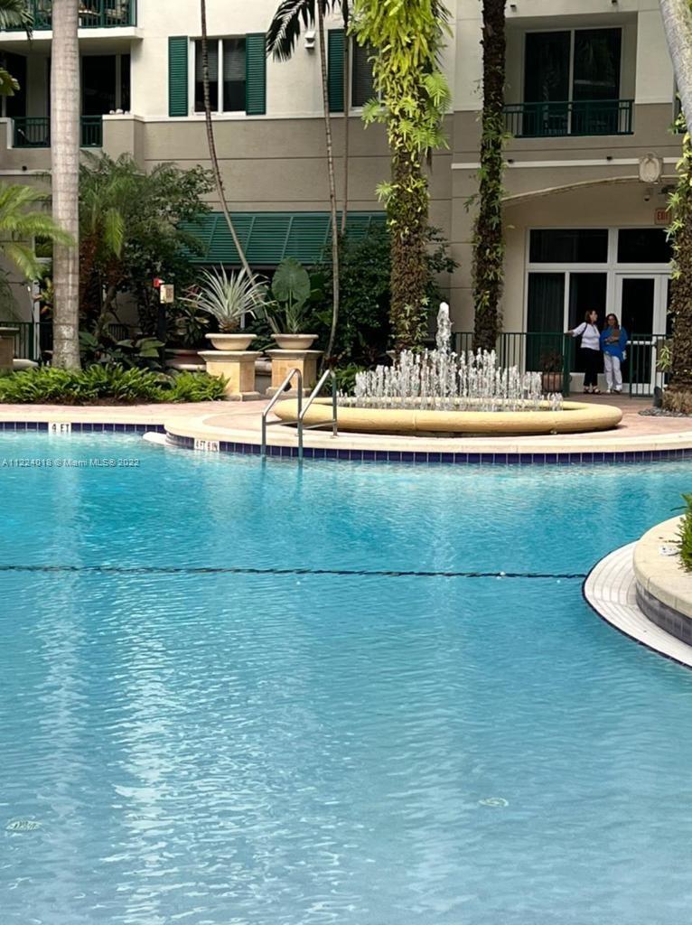 VERANDA CONDO - Residential Lease