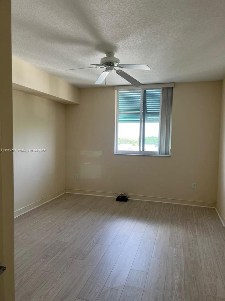 VERANDA CONDO - Residential Lease