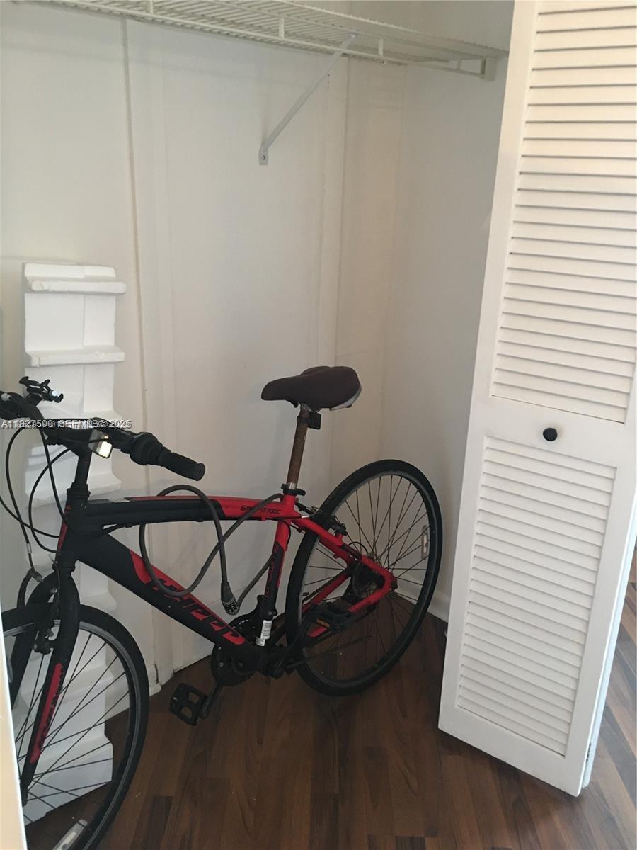 MIDDLE RIVER TOWER CONDO - Residential Lease