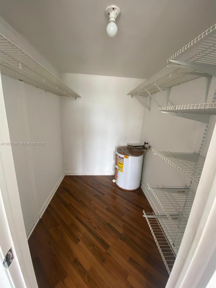 MIDDLE RIVER TOWER CONDO - Residential Lease