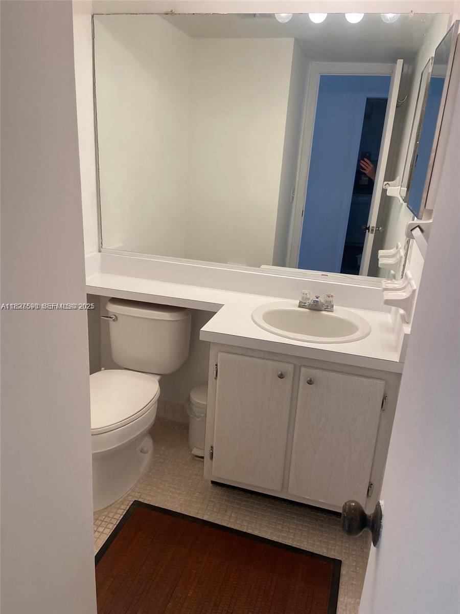 MIDDLE RIVER TOWER CONDO - Residential Lease