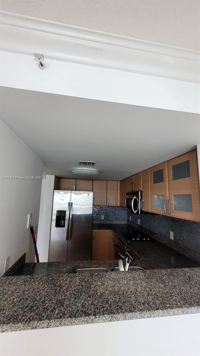 2101 Brickell Ave 1109