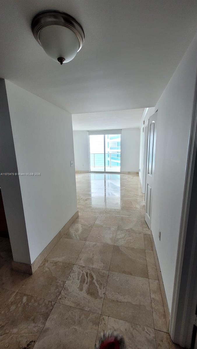 2101 Brickell Ave 1109