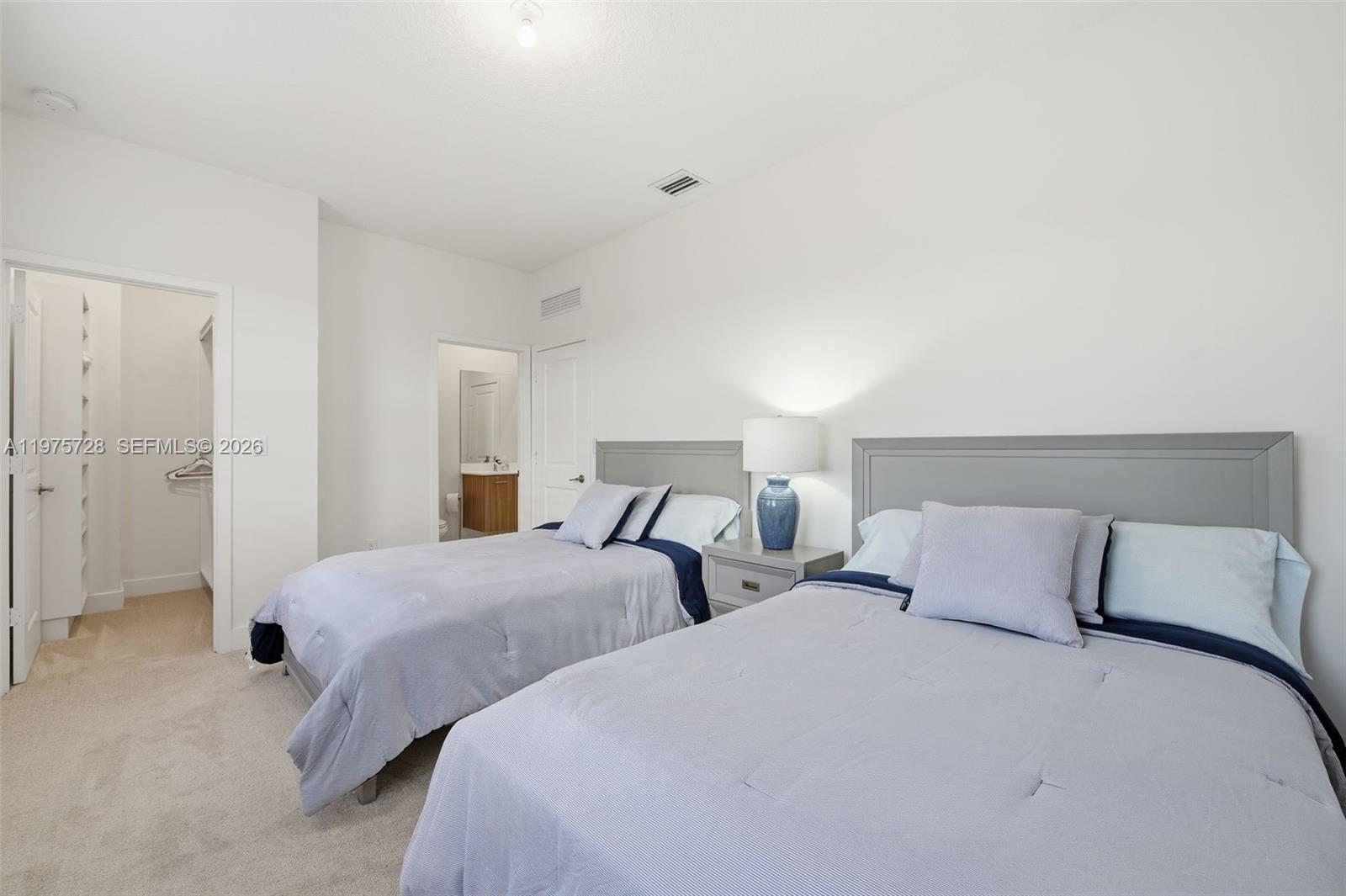 TUSCAN ISLES - Residential