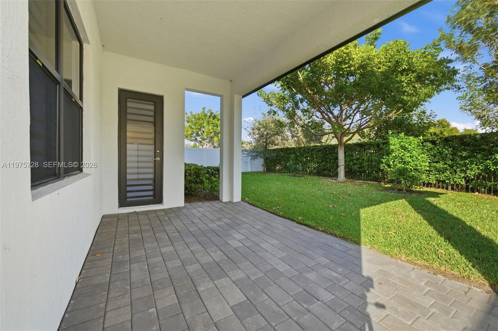 TUSCAN ISLES - Residential