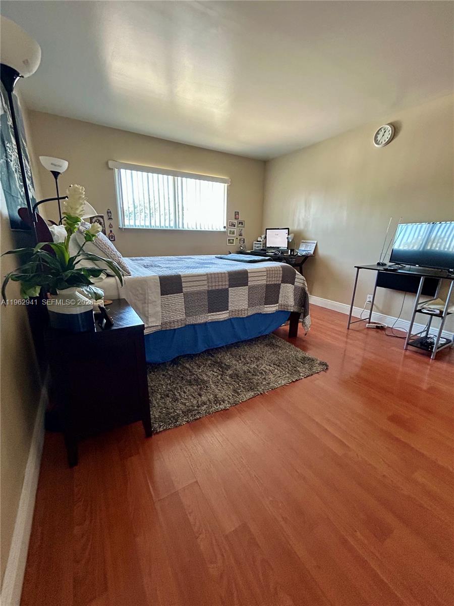 STONEBRIDGE GARDENS SECTI - Residential