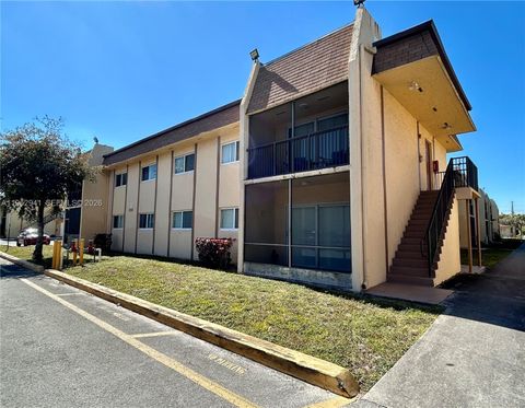 2916 NW 55th Ave 2D Lauderhill FL 33313