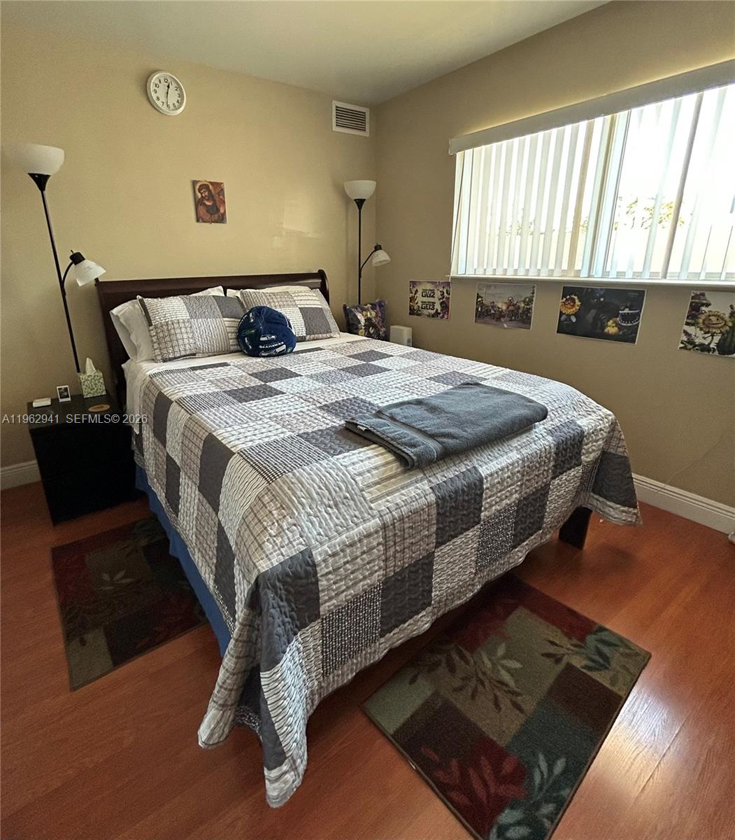 STONEBRIDGE GARDENS SECTI - Residential