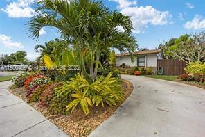 View photos, virtual tours, details... 1765 SW 3rd Ct