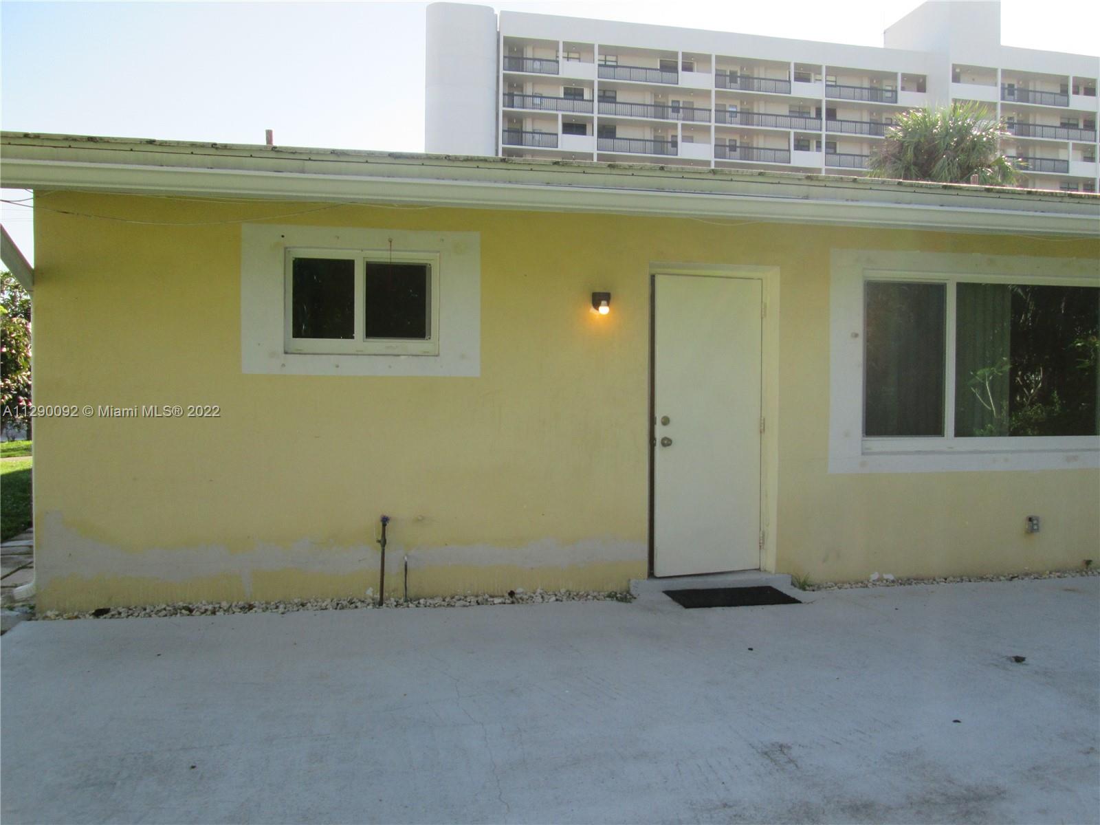 CORAL RIDGE COUNTRY CLUB - Residential Lease