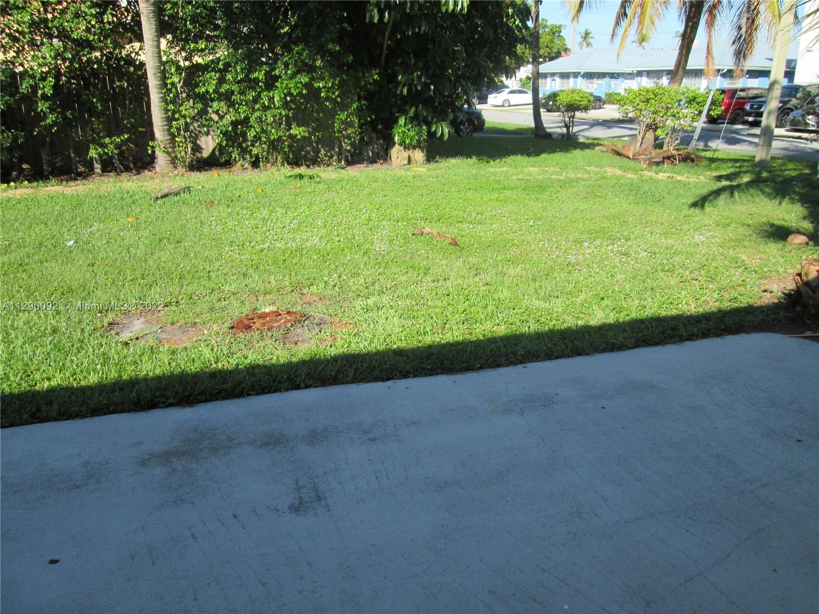 CORAL RIDGE COUNTRY CLUB - Residential Lease