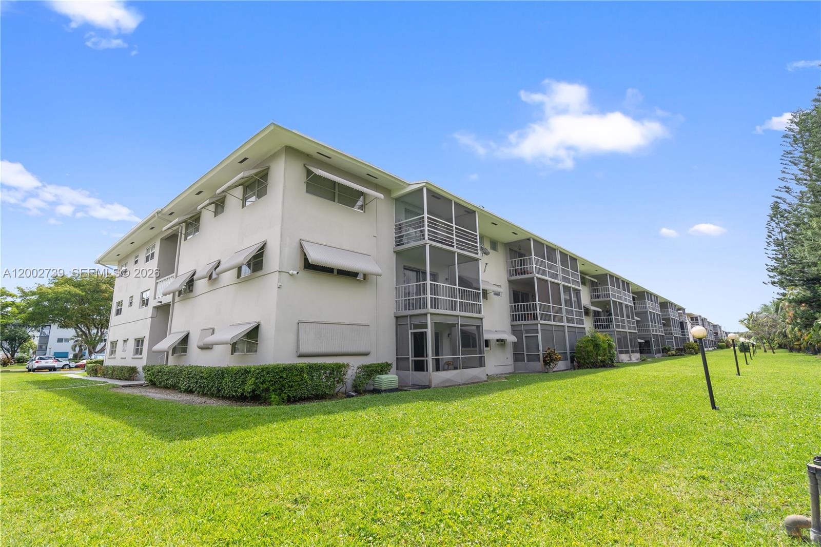 HILLCREST NO 4 CONDO - Residential