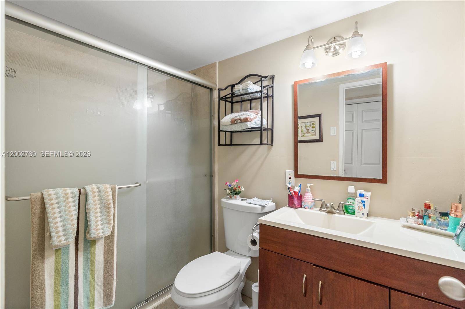 HILLCREST NO 4 CONDO - Residential