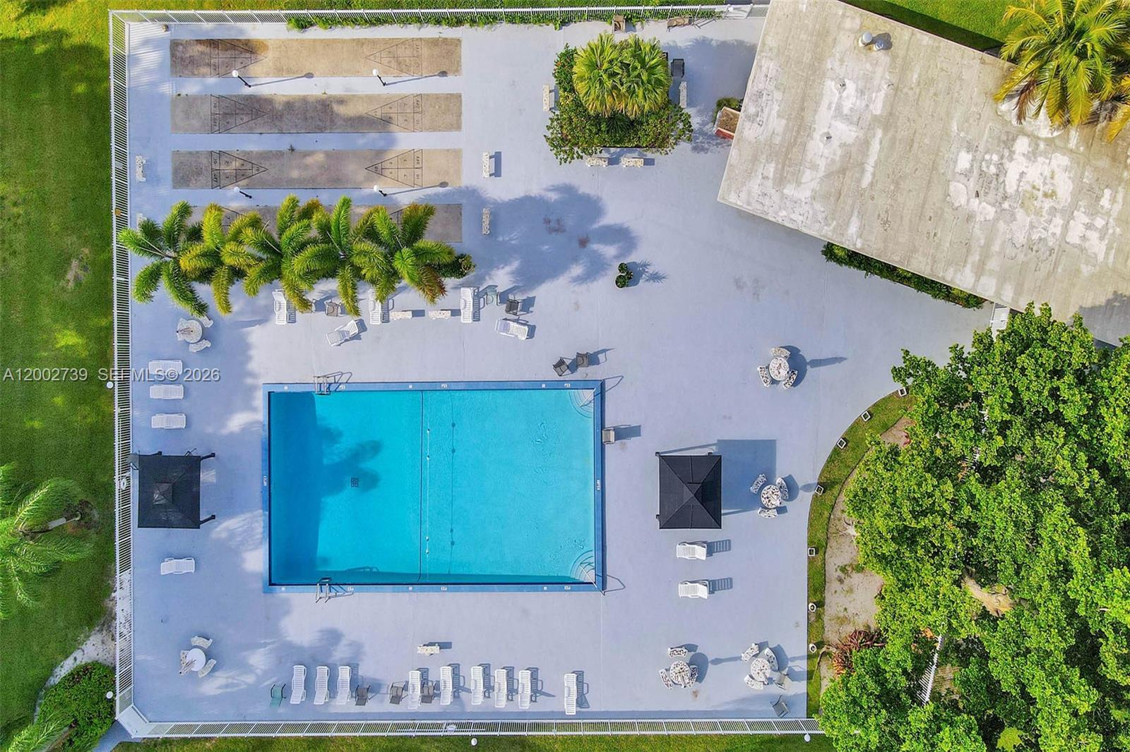 HILLCREST NO 4 CONDO - Residential