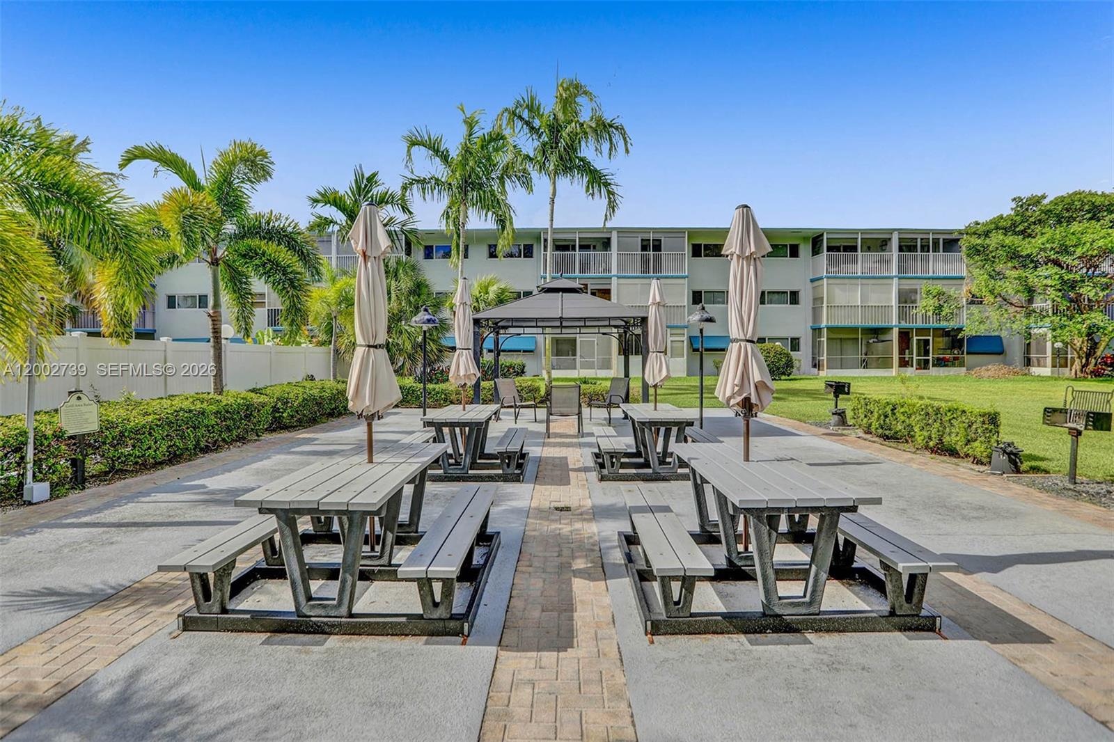 HILLCREST NO 4 CONDO - Residential