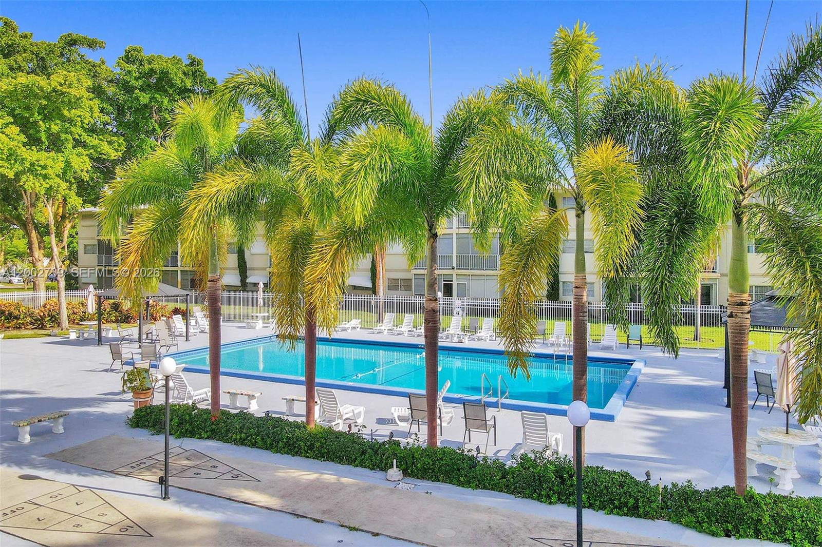 HILLCREST NO 4 CONDO - Residential