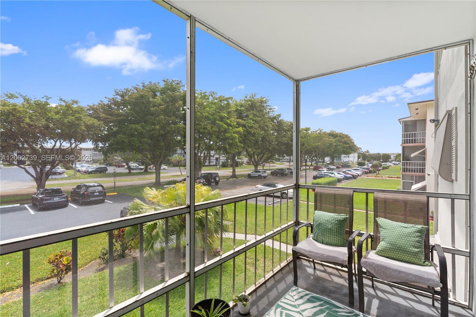 HILLCREST NO 4 CONDO - Residential