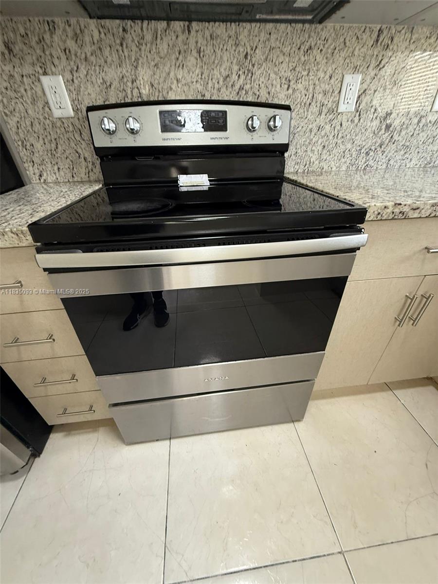 441 NW 83rd St 441