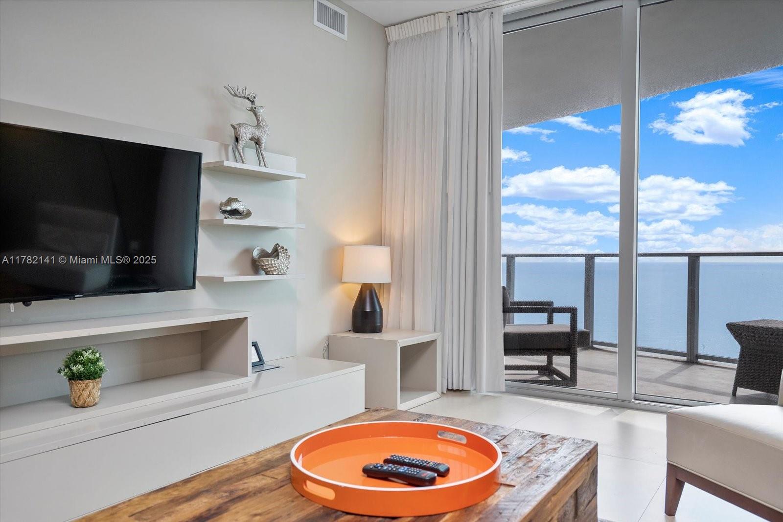 4111 SOUTH OCEAN DRIVE CO - Residential