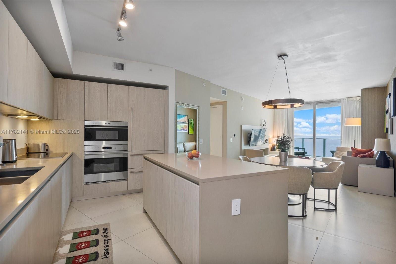 4111 SOUTH OCEAN DRIVE CO - Residential