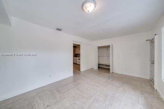 ARCH CREEKS ESTATES - Residential Lease
