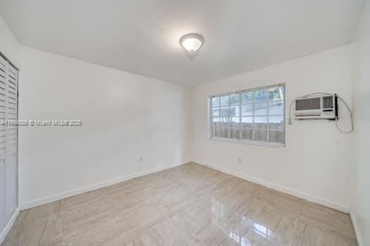 ARCH CREEKS ESTATES - Residential Lease