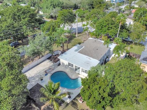 12135 NE 10th Ave North Miami FL 33161
