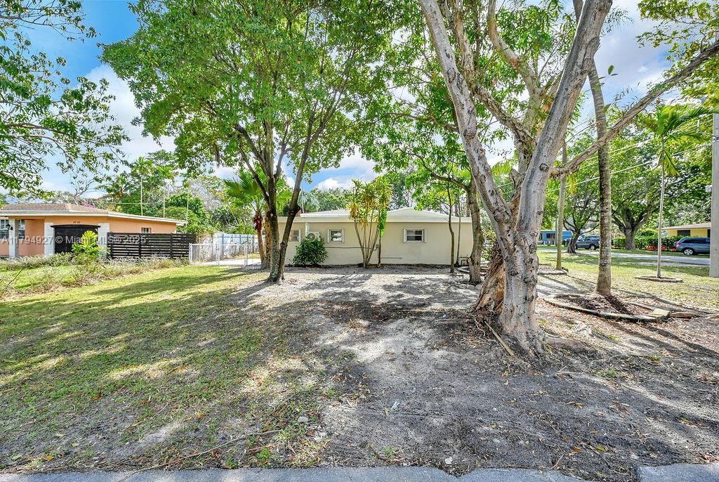 Biscayne Park - Residential