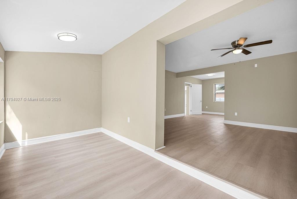 12135 NE 10th Ave