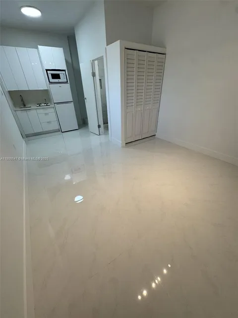 MLS: A11800047