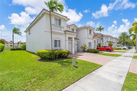 Photo of 11462 NW 69th Ter, Doral, FL 33178 (MLS # A12004215)