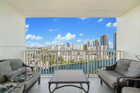 300 Bayview Dr 1707 Sunny Isles Beach FL 33160
