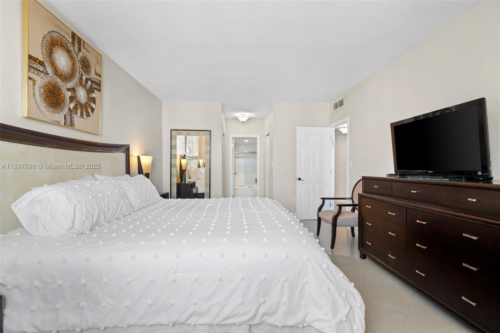 ARLEN HOUSE CONDO - Land