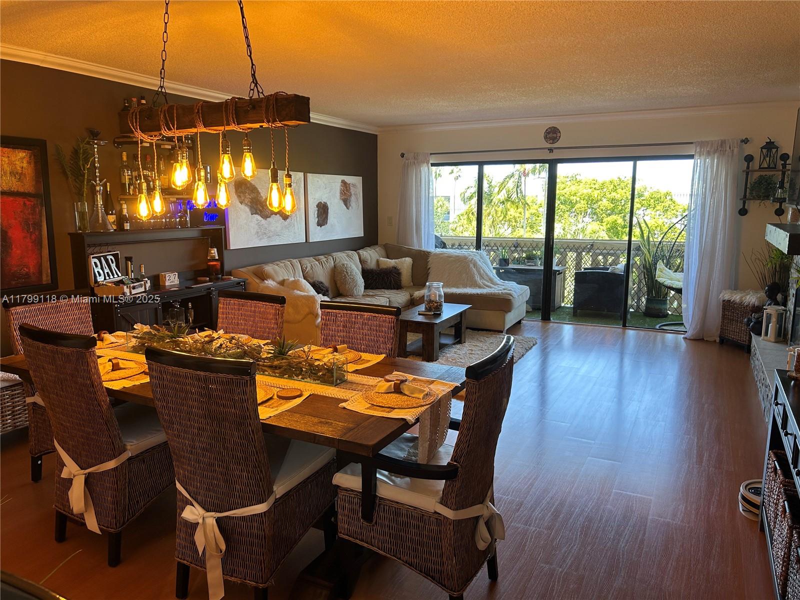 CANONGATE CONDO NO ONE - Residential