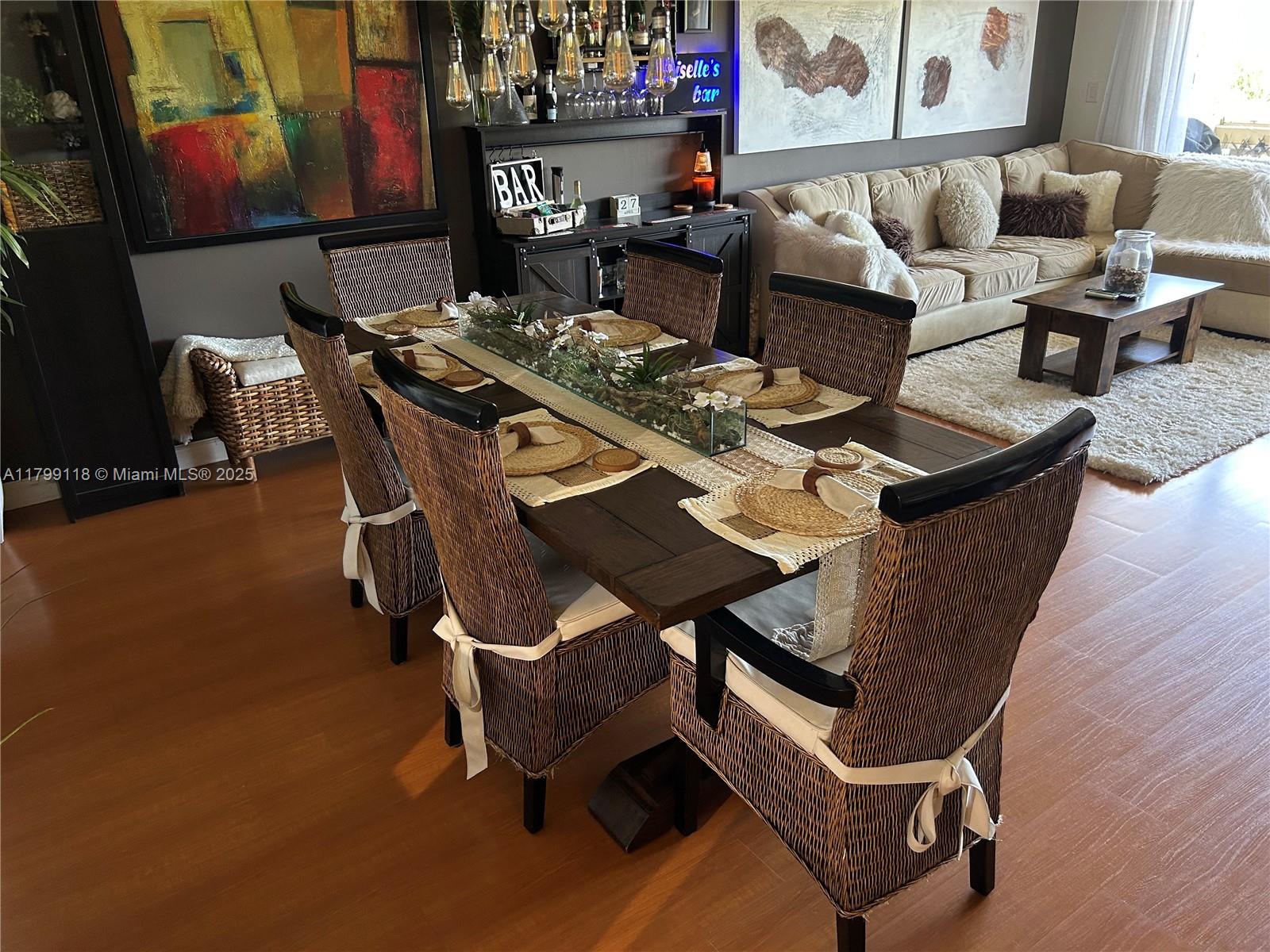 CANONGATE CONDO NO ONE - Residential