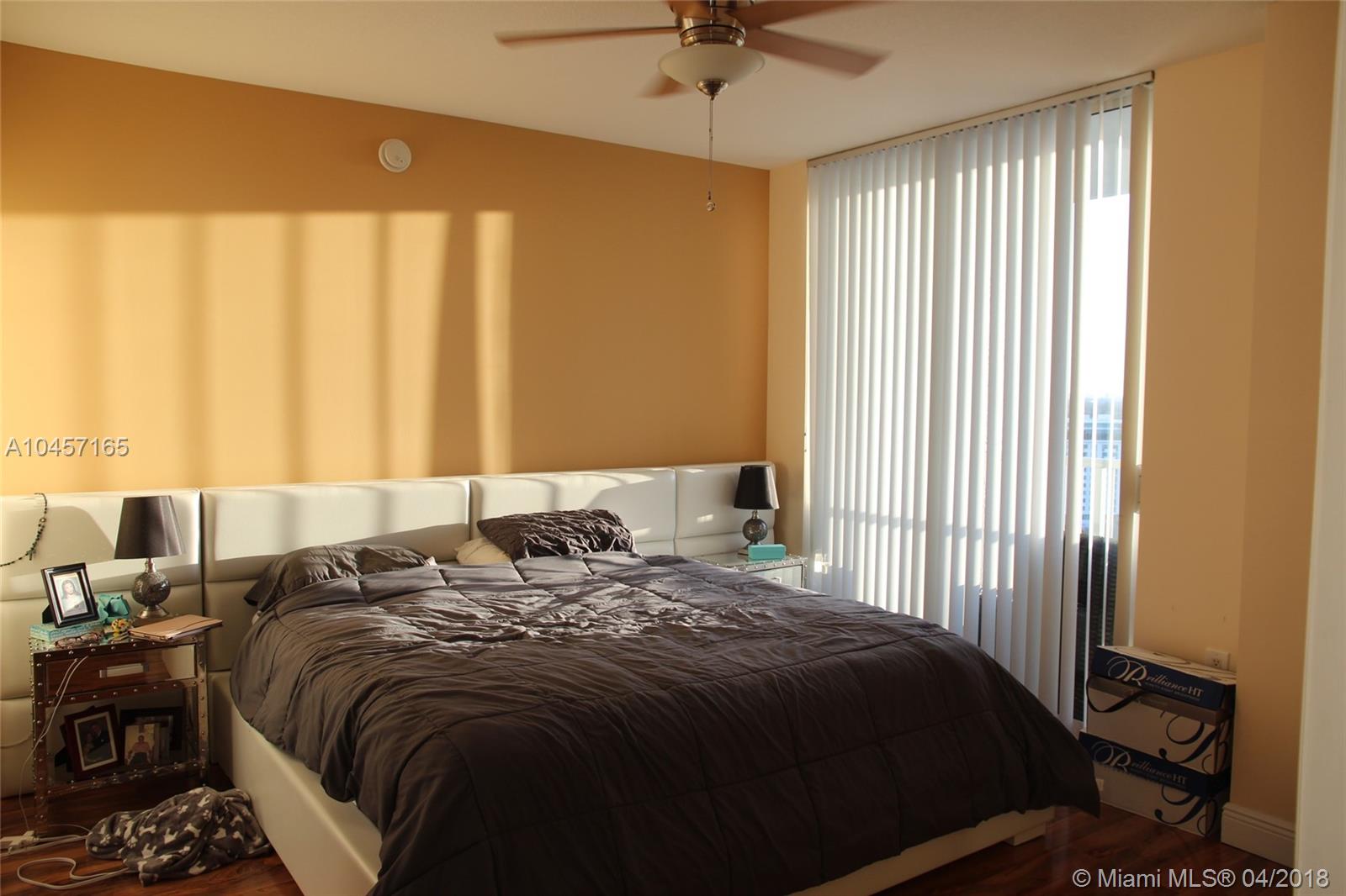 VUE AT BRICKELL CONDO - Residential