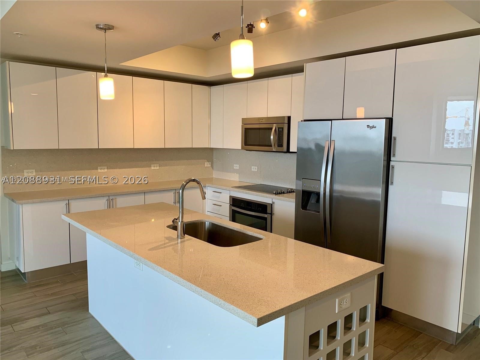 999 SW 1st Ave 3206, Miami FL 33130