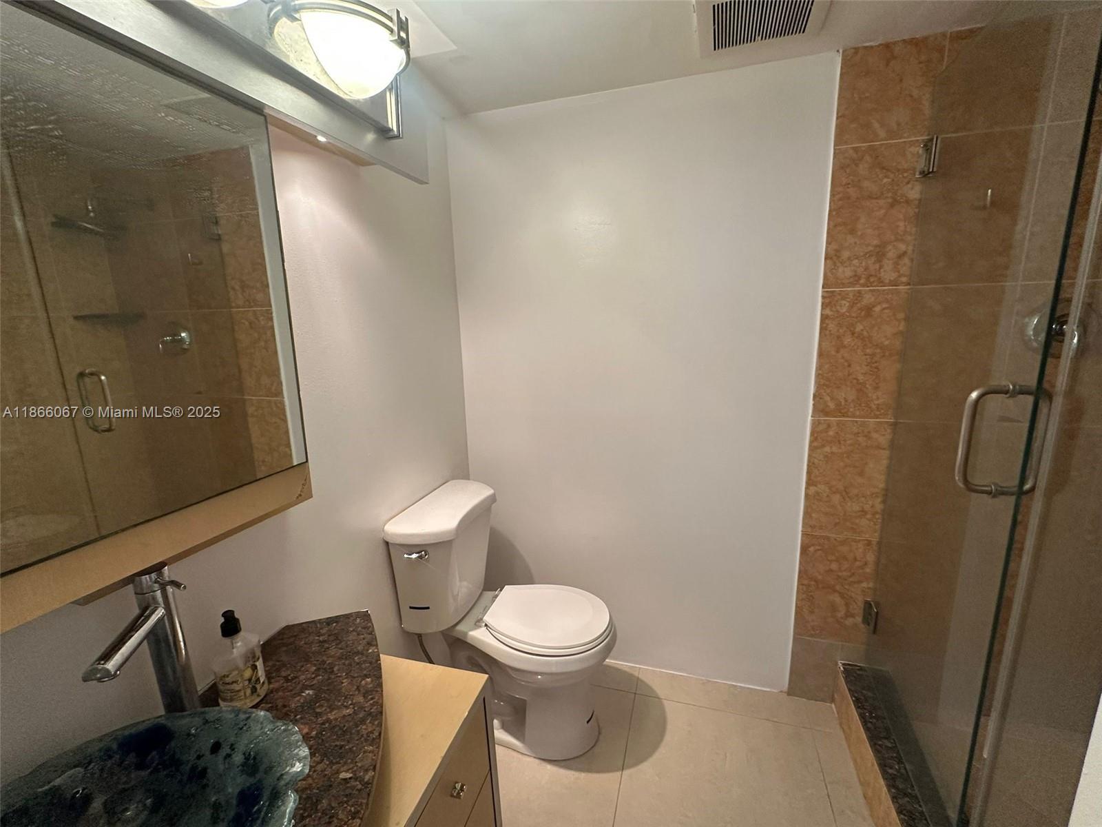 WINSTON TOWERS 200 - Residential