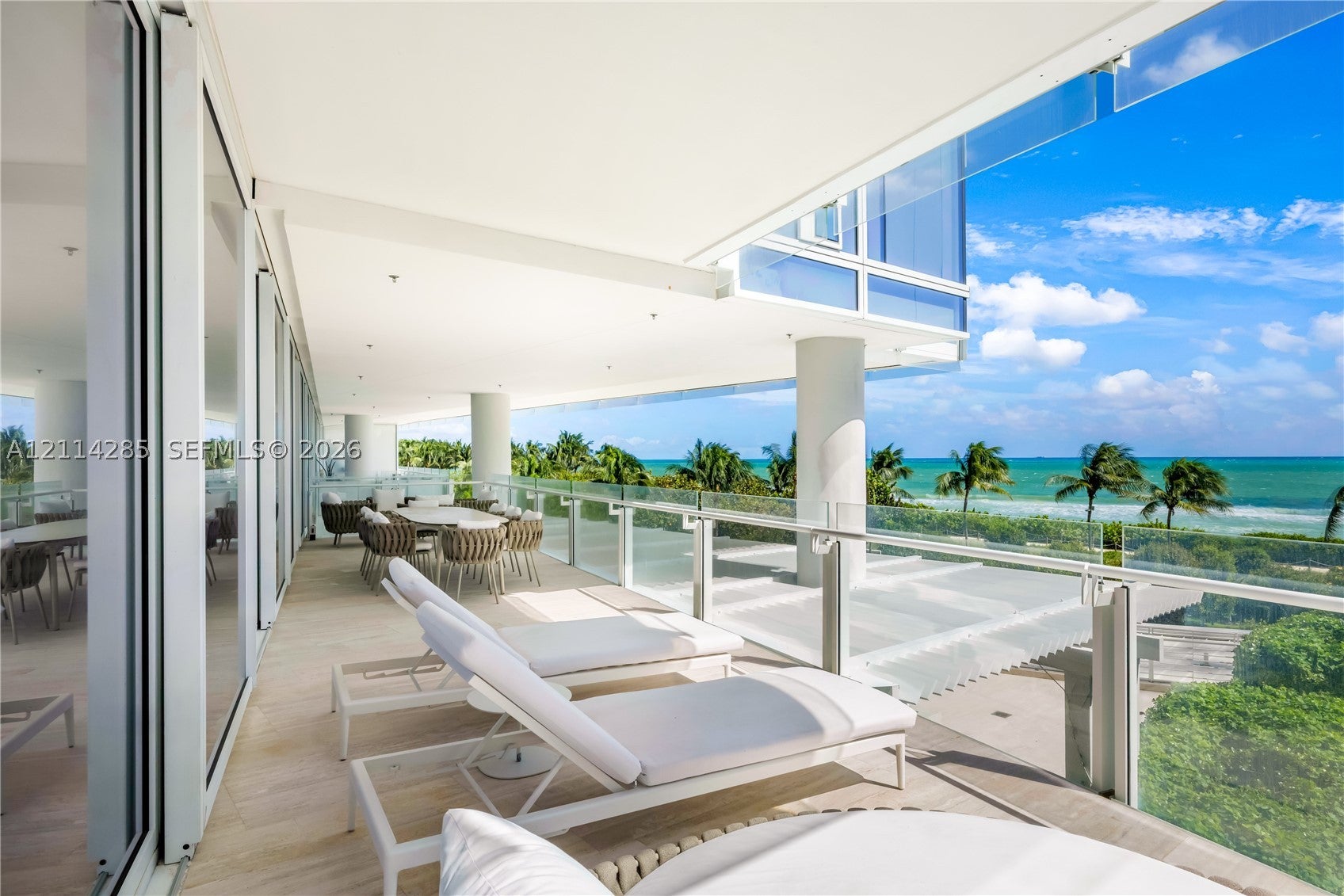 9001 Collins Ave S-301