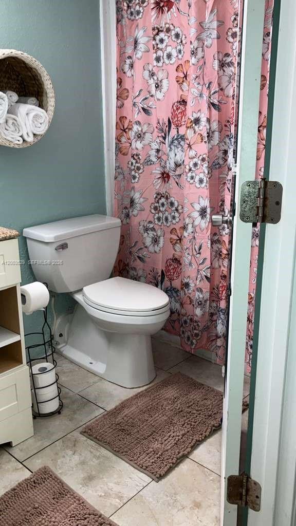 PIRATE COVE CONDO - Residential