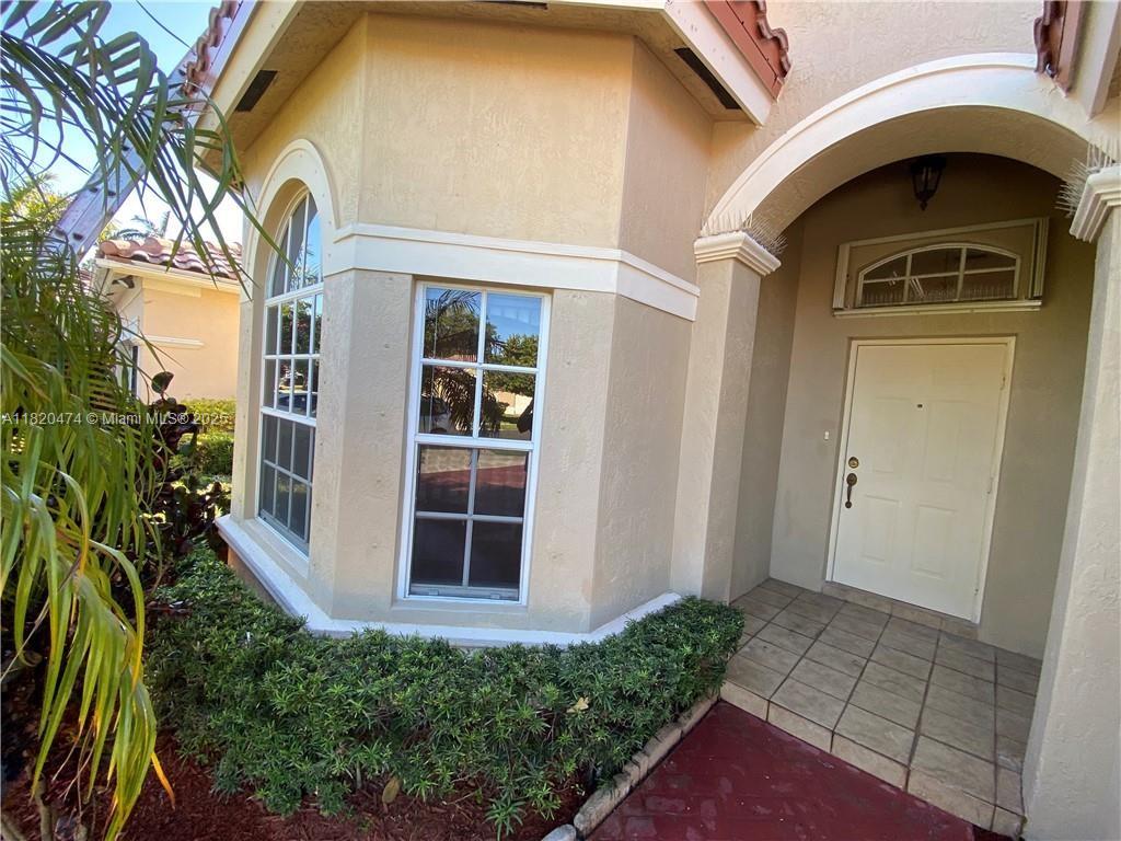 4980 SW 134th Ave