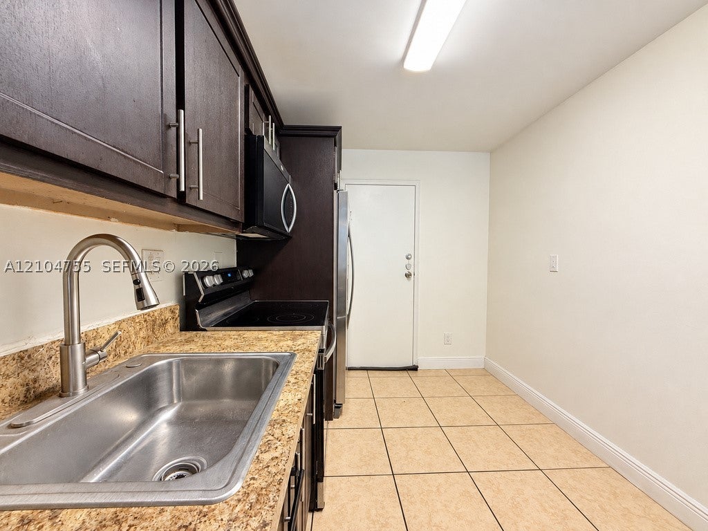 1465 NE 123rd St 205