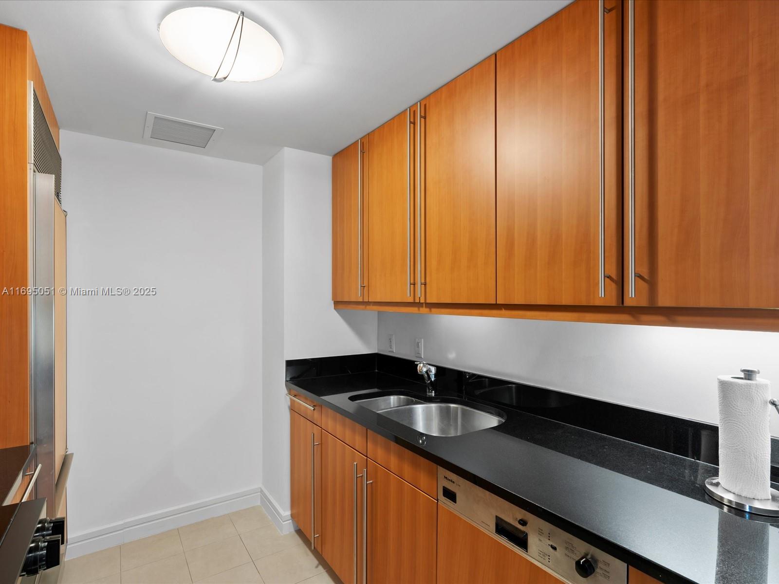 MILLENNIUM TOWER CONDOMIN - Residential