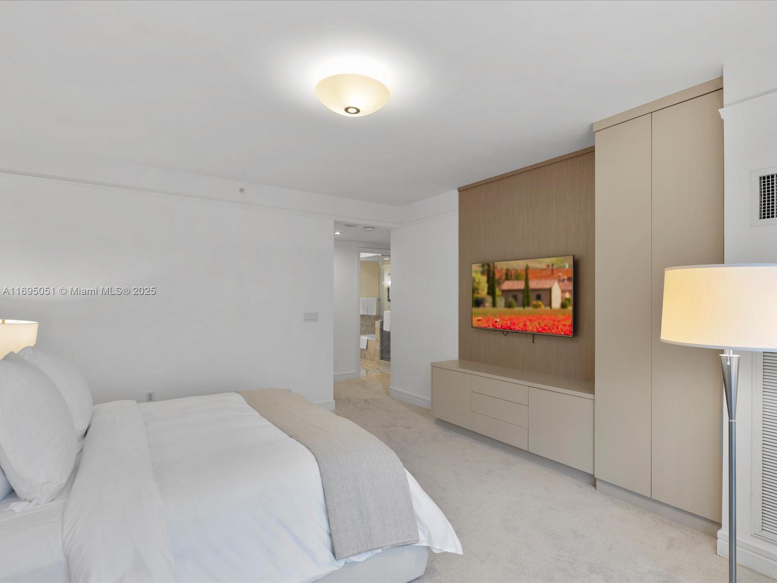 MILLENNIUM TOWER CONDOMIN - Residential