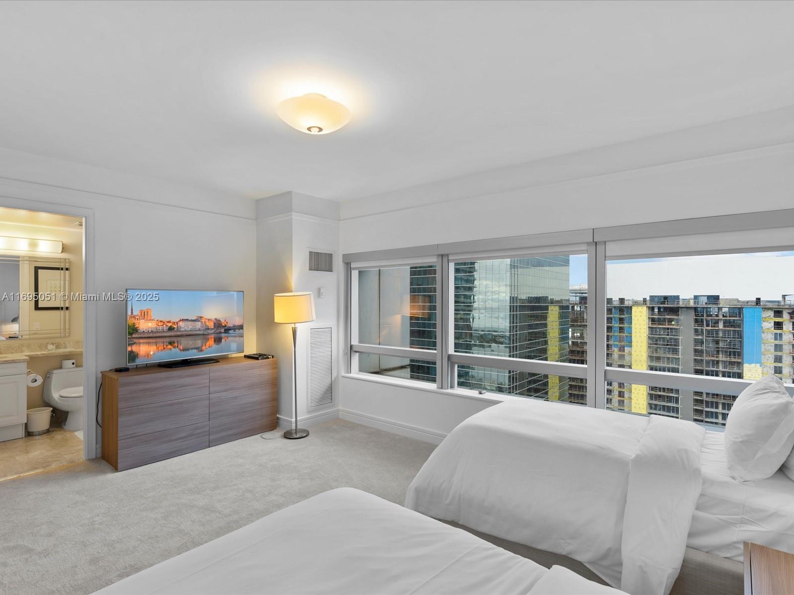 MILLENNIUM TOWER CONDOMIN - Residential