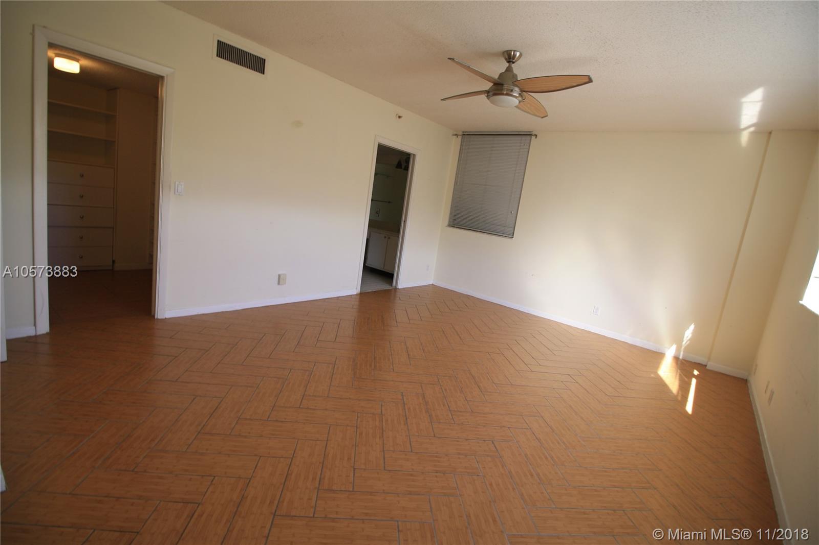 EVERGLADES CLUB CONDO - Residential Lease